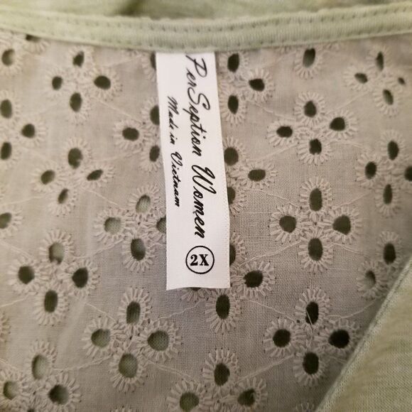 Per Seption Women Light Green Top (size 2X) - Picture 5 of 6